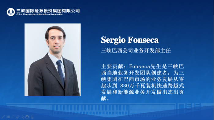 나는 Three 모바일 카지노 게임 International@우수 기고자 -Sergio Fonseca와 함께 자랍니다.